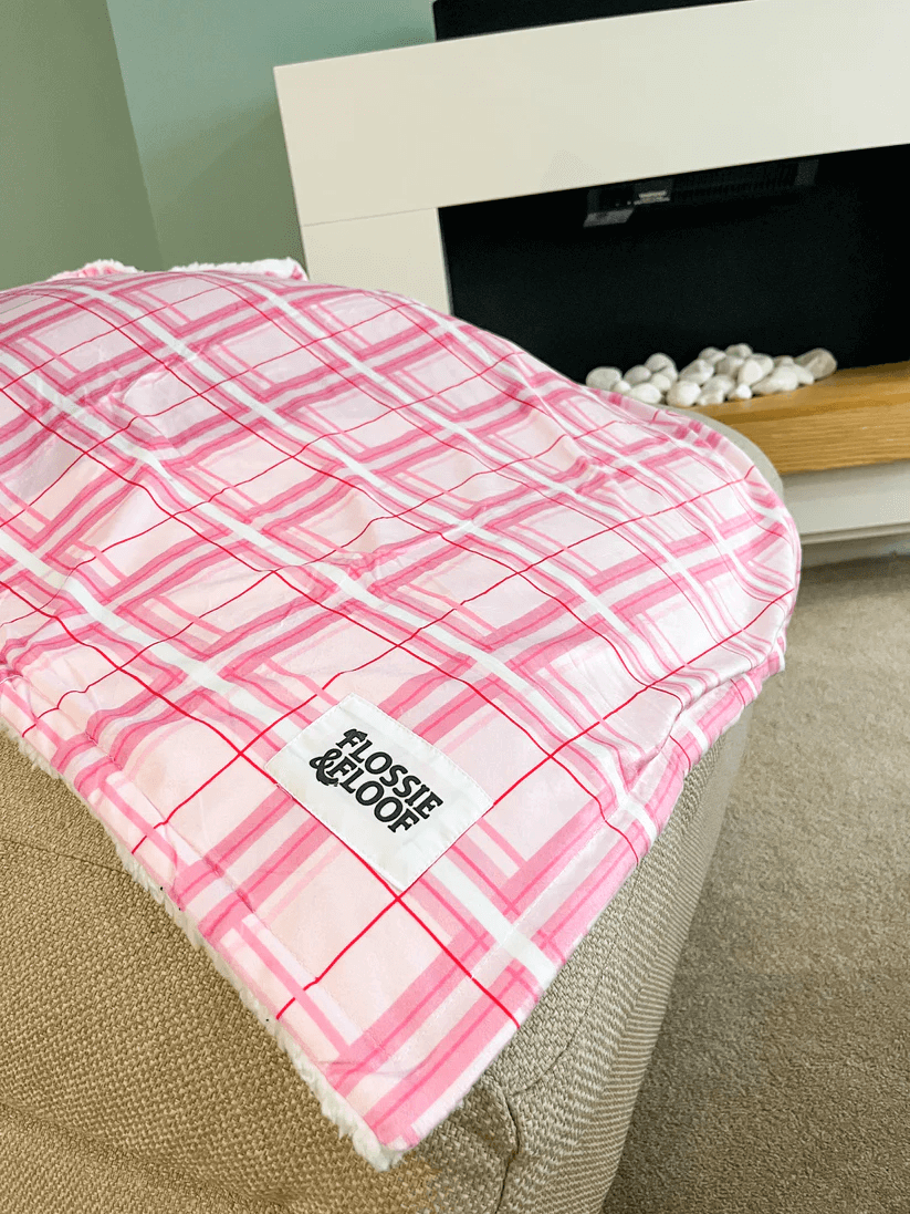 Oxford "Blush" Dog Blanket – by Flossie & Floof